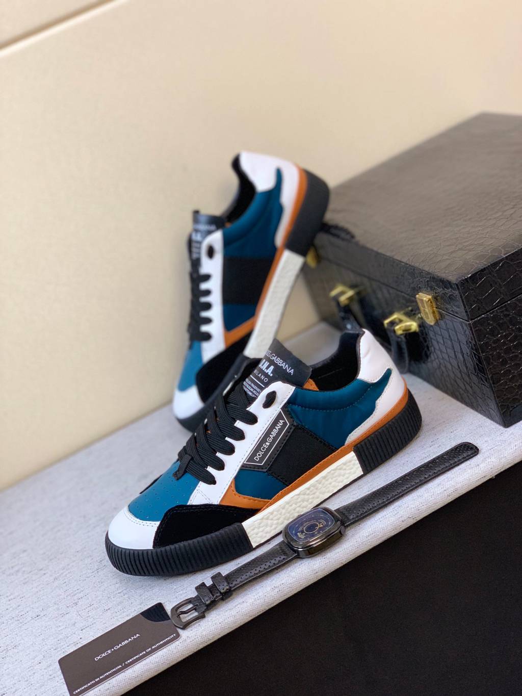 D*G sneaker